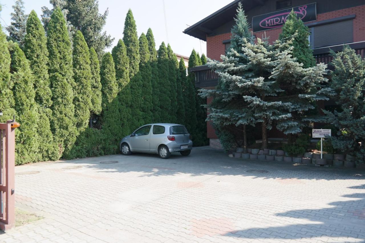 Villamirage Tarnowskie Góry Exterior foto